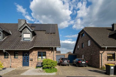 RESERVIERT! Charmante Doppelhaushälfte mit Photovoltaikanlage in Goch