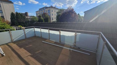 Ruhig und zentral in Rauxel: Stylische Maisonette Wohnung mit Dachterrasse!