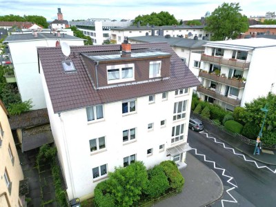 Charmante 3-Zimmer-DG-Wohnung in Top-Lage