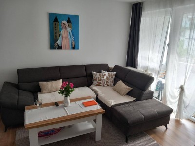 Helle, gemütliche 1-Zimmer Wohnung mit Balkon und Kellerabteil im Stadtzentrum