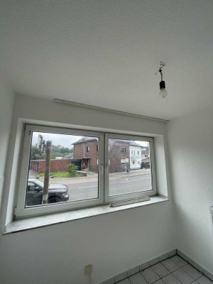 Schöne helle 3 Zimmer Wohnung