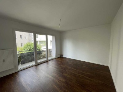 Attraktive sanierte 1-Zimmer-Wohnung mit franz. Balkon in Pasing, München