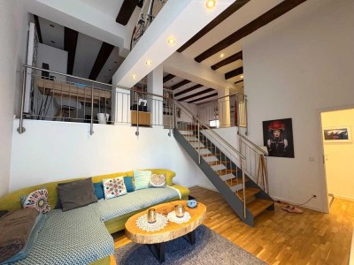 Zentrum: Moderne 3 Zimmer-Wohnung - einzigartiger Grundriss!
