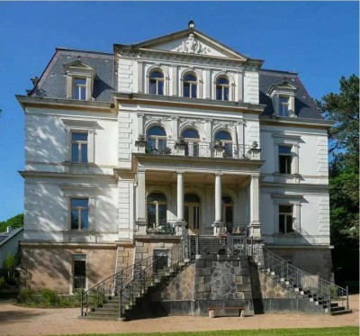 Großzügige Maisonette in historischer herrschaftlicher Villa am Rhododendronpark