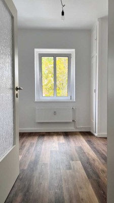 [**ERSTBEZUG nach Sanierung**] 2-Raum-Wohnung in Böhlen ab 01.11.2025 in ruhiger Lage mit Stellplatz