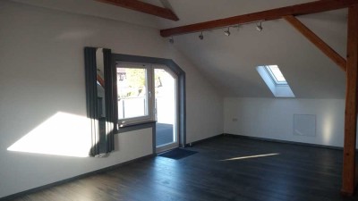 Hauneck-Unterhaun, DG-Wohnung mit Balkon