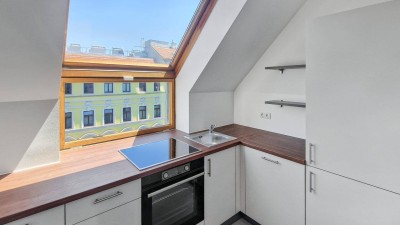 Erstbezug | Moderne und helle 3-Zimmer-Wohnung im DG | 54m² | Nahe U4 Friedensbrücke