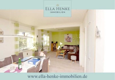 Mit sonniger Terrasse: Freistehendes Einfamilienhaus mit 5 Zimmern, Keller + Garage.