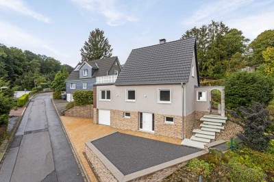 Freistehendes Einfamilienhaus mit Wintergarten