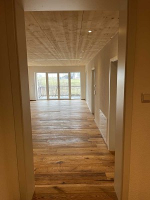 Ihr neues Zuhause mit Bergblick – stilvolle Wohnung im Erstbezug!