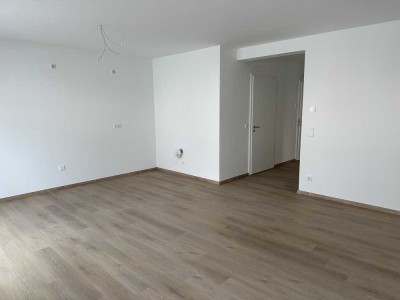 Moderne, energieeffiziente Neubauwohnung mit Balkon