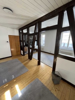 1 - Zimmerwohnung inmitten der Durlacher Altstadt