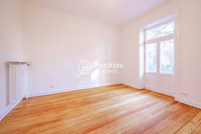 Altbaucharme im Doppelpack: Zwei Wohnungen mit Verbindungsmöglichkeit