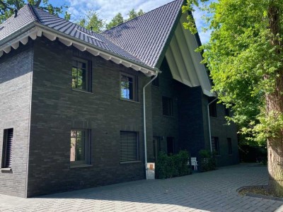 Neuwertiges 5-Zimmer Mittel-Reihenhaus in Bensberg - Alt Frankenforst