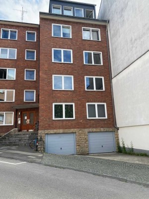 2er WG-Wohnung TH-Nähe Försterstraße: 3 Zi plus Wohnküche, Balkon, Di, Bad/Dusche, sep.WC, ca.80 m²