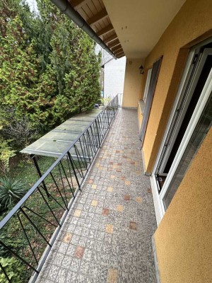 4 Zimmerwohnung mit großen Balkon zur Miete im Zweifamilienhaus – ca. 98 m² in Bischofsheim