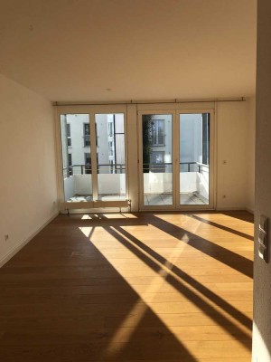 helle, hochwertig ausgestattete 2-Zimmer-Wohnung in ruhiger Randlage