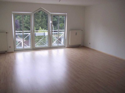 Provisionsfrei 2-Zi.-Whg. 84m²  (Baldham)