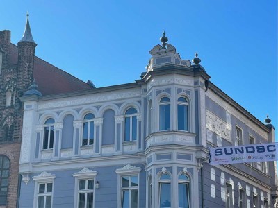 5-Zimmer Wohnung mit 160 m² in Stralsund Altstadt, saniert