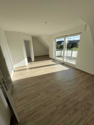 2-Zimmer-Wohnung mit großem Balkon in Oerlinghausen-Lipperreihe – ruhig, renoviert, mit Stellplatz