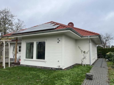 Bungalow in skandinavischem Stil BJ 2022, Energieklasse A, unbefristet