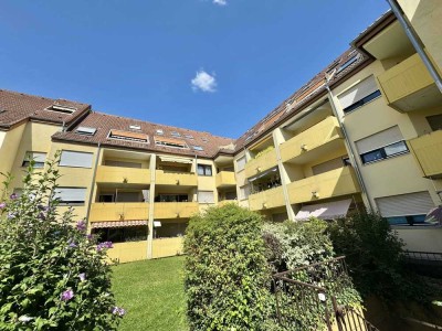 Gemütliche 2-Zimmer-Wohnung mit Südbalkon und Blick ins Grüne