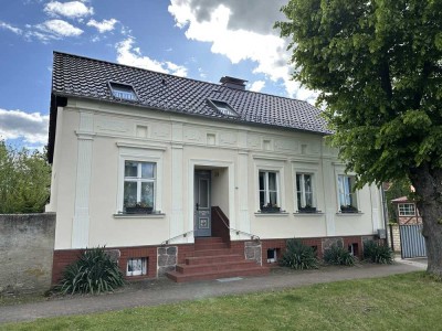 Wohnhaus mit Garten und Garage in ruhiger Neuruppiner Stadtrandlage