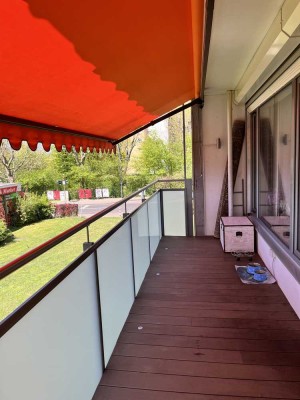 Kapitalanleger aufgepasst! Vermietete 2-Zimmerwohnung mit großem Sonnenbalkon!