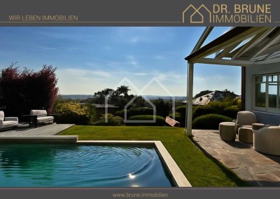 Exklusive Villa in Toplage - Pool, Garten, Garage & herrlicher Weitblick