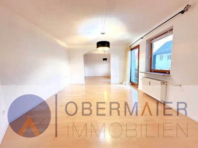 Helle 4 Zimmerwohnung mit Südbalkon!