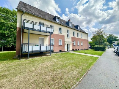 Ein tolles Wohngefühl: günstige 3-Zi.-Wohnung mit Ausblick