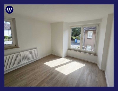 Erstbezug nach Renovierung! 3 helle Zimmer, neues Bad mit Fenster, neuer Boden, offener Kochbereich