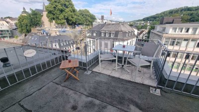 Stilvolle 2-Raum-Wohnung mit EBK und Dachterrasse in zentraler Lage in Siegen