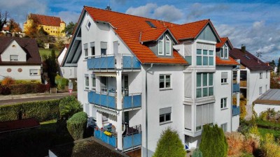 Hübsche 3,5-Zimmer-Wohnung mit Wintergarten und Balkon direkt in Erbach