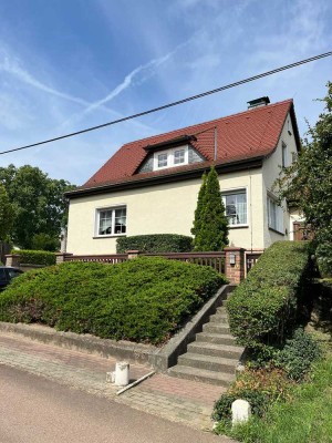 Gepflegtes 4-Raum Einfamilienhaus mit großem Grundstück in Bernburg (Saale)