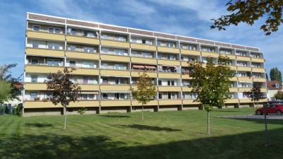 3-Zimmer-Wohnung mit Balkon in zentraler Lage!