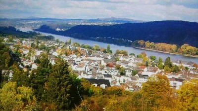 Attraktive und neuwertige 1-Raum-Erdgeschosswohnung mit lux. Innenausstattung mit Balkon