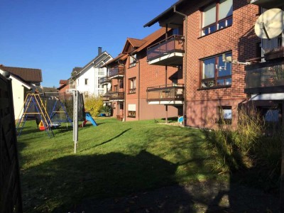 Investition in Top-Lage: Vermietete Eigentumswohnung mit Garage, provisionsfrei