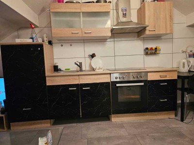 800 € - 35 m² - 2 Zi.