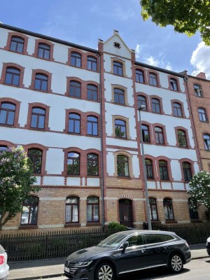 Erstbezüge nach Kernsanierung: Freundlich-ruhige 2,5-Zimmer Wohnungen im 4. OG in Kassel-Wesertor