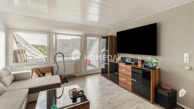 Bezugsfrei nach Absprache | Helle Dachgeschosswohnung mit Süd-Balkon und 2 Zimmern