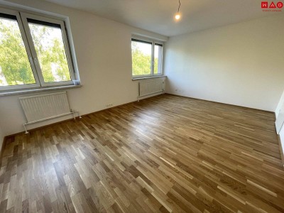 Frisch sanierte Singlewohnung in Niedernhart/Spallerhof! Sehr gute Infrastruktur! Ab sofort zu beziehen!