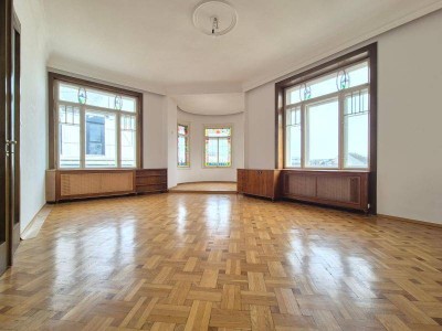 Altbaujuwel Scharitzerstraße 12! Stilvolle 168 m² WNFL in historischem Haus, Küche möbliert, Nähe Landstraße/Straßenbahn!