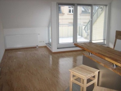 Helle 60qm Dachgeschoßwohnung im modernen Neubau in Ippendorf