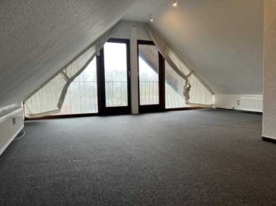 Ansprechende 2,5-Zimmer-DG-Wohnung in Lütjenburg