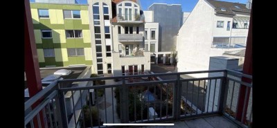 3 Zimmer Wohnung mit Wohnküche und Balkon / 118m2 Innenstadt Gießen