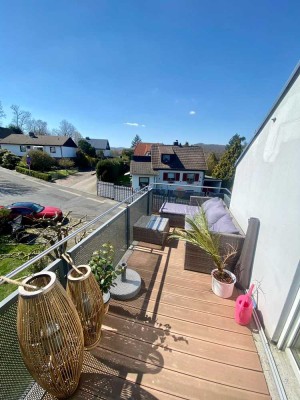 Architektenwohnung in Bestlage von Vellmar - Balkon, Traumküche - tolle 3-Raum-Maisonette-Wohnung