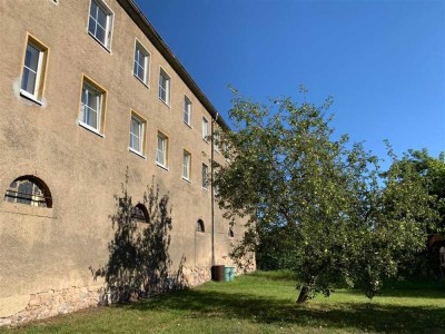 Lichtdurchflutete 3-Raumwohnung mit frischem Glanz in Kesselshain