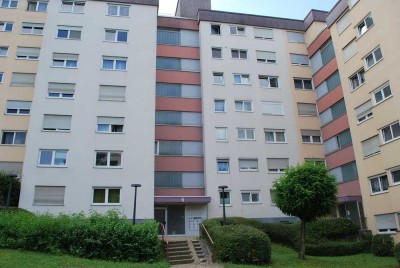 Reizvolle, helle 3-Zimmerwohnung mit Garage und toller Fernsicht - auch für Kapitalanleger geeigenet