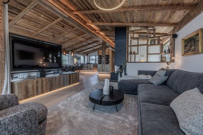 Extravagantes Luxus-Chalet in unmittelbarer „Ski-in- &amp; Ski-out“-Lage